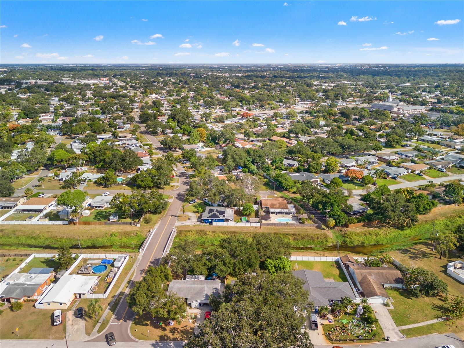 HOLIDAY PARK 4TH ADD - Residential