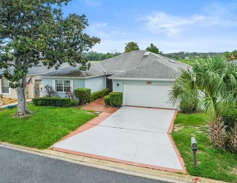 A home in APOPKA