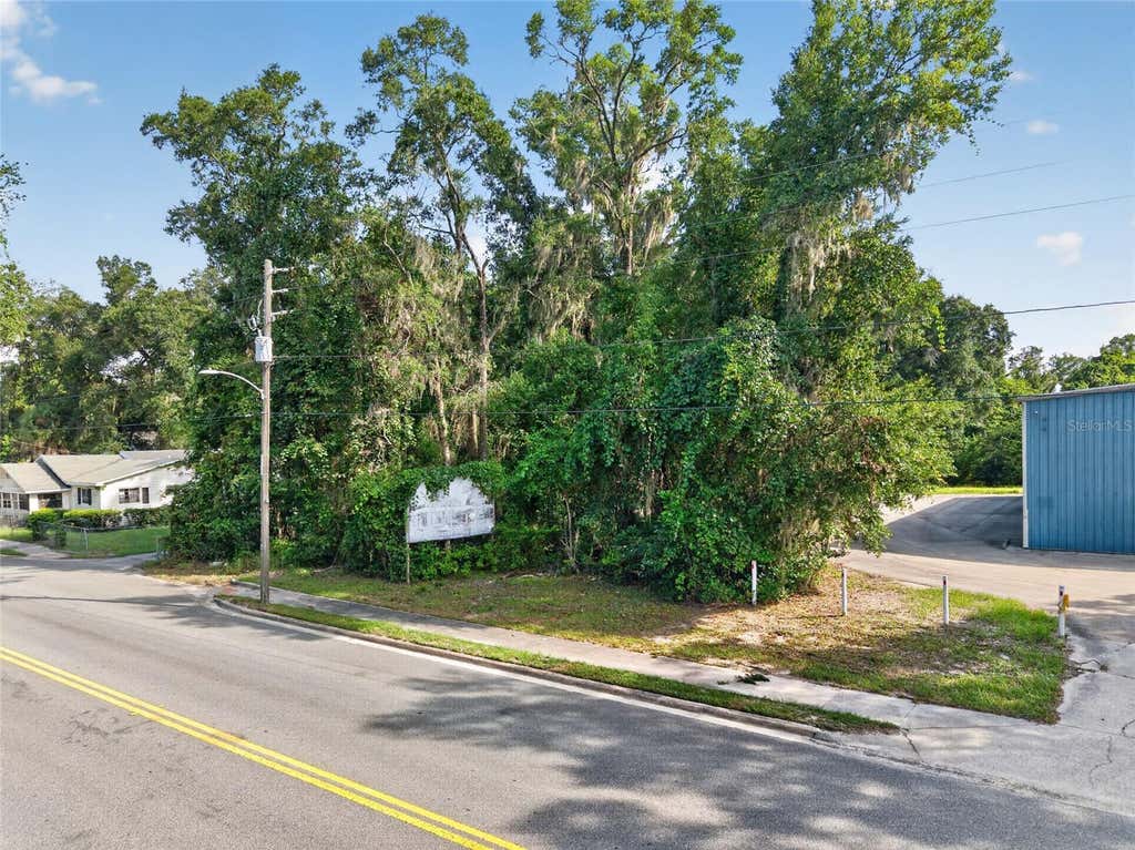 Photo of Tbd NW 1st Avenue, High Springs, FL 32643 (MLS # GC542459)