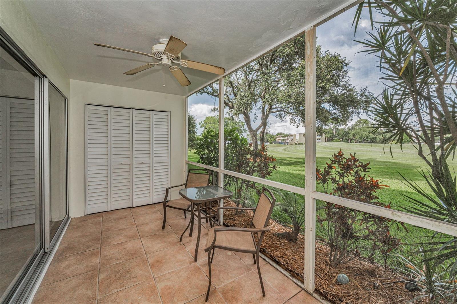 EAST BAY COUNTRY CLUB CONDO APTS - Residential