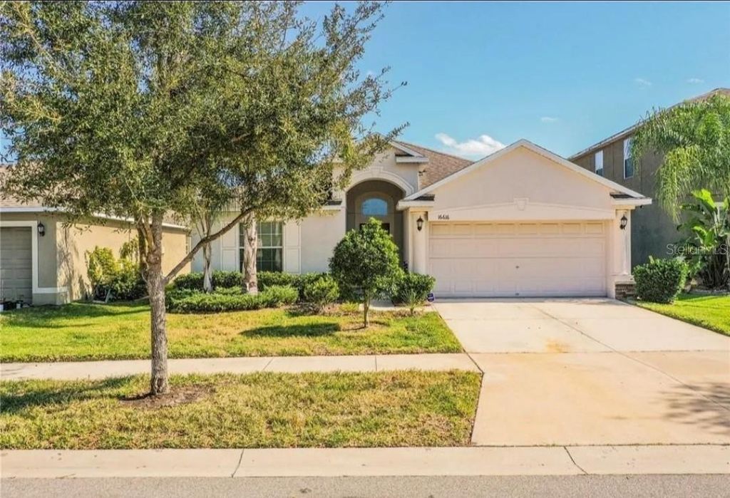 Photo of 16616 Magnolia Reserve Place, Wimauma, FL 33598 (MLS # TB8382584)