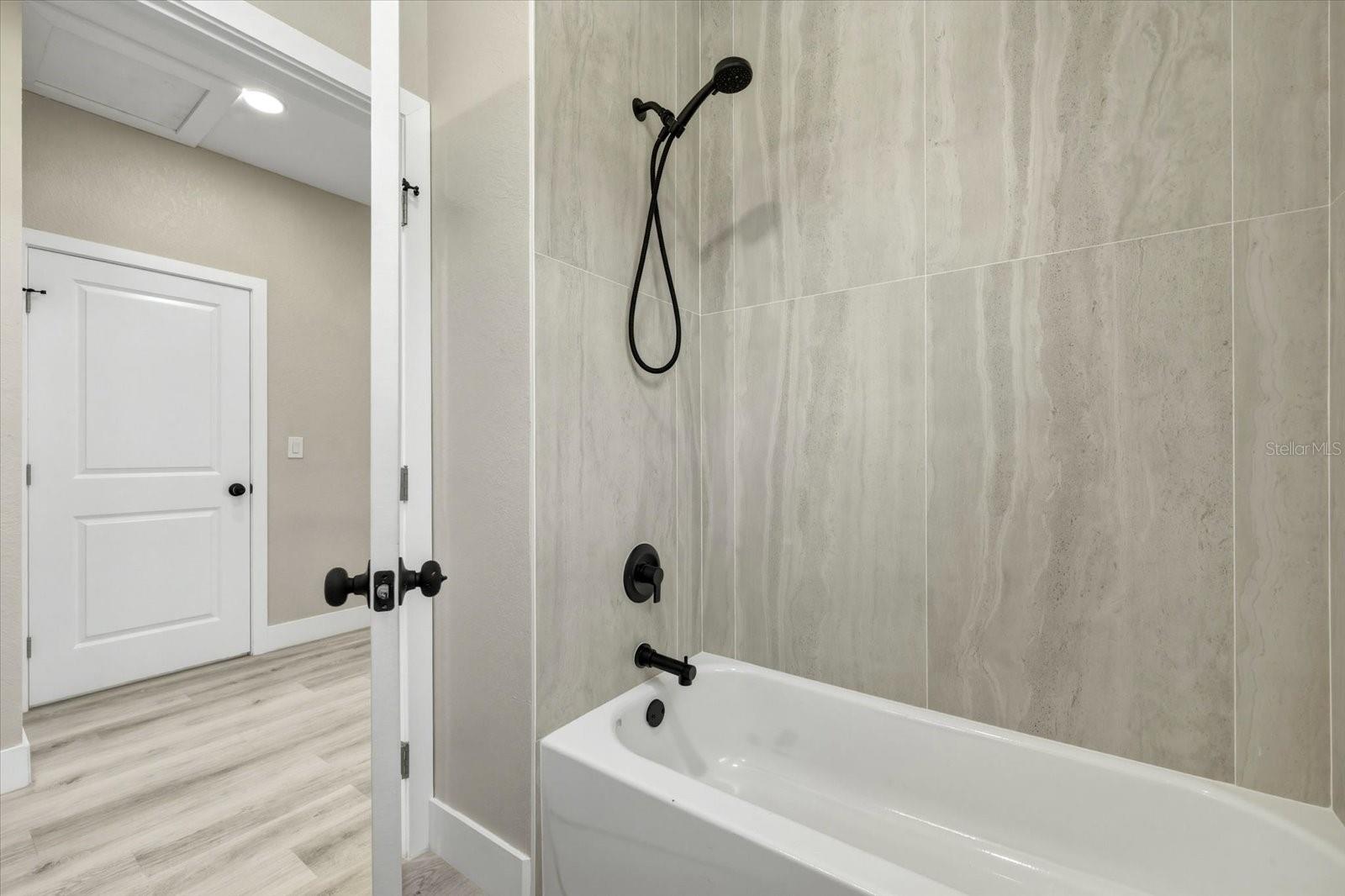 CHEROKEE SUB - Residential