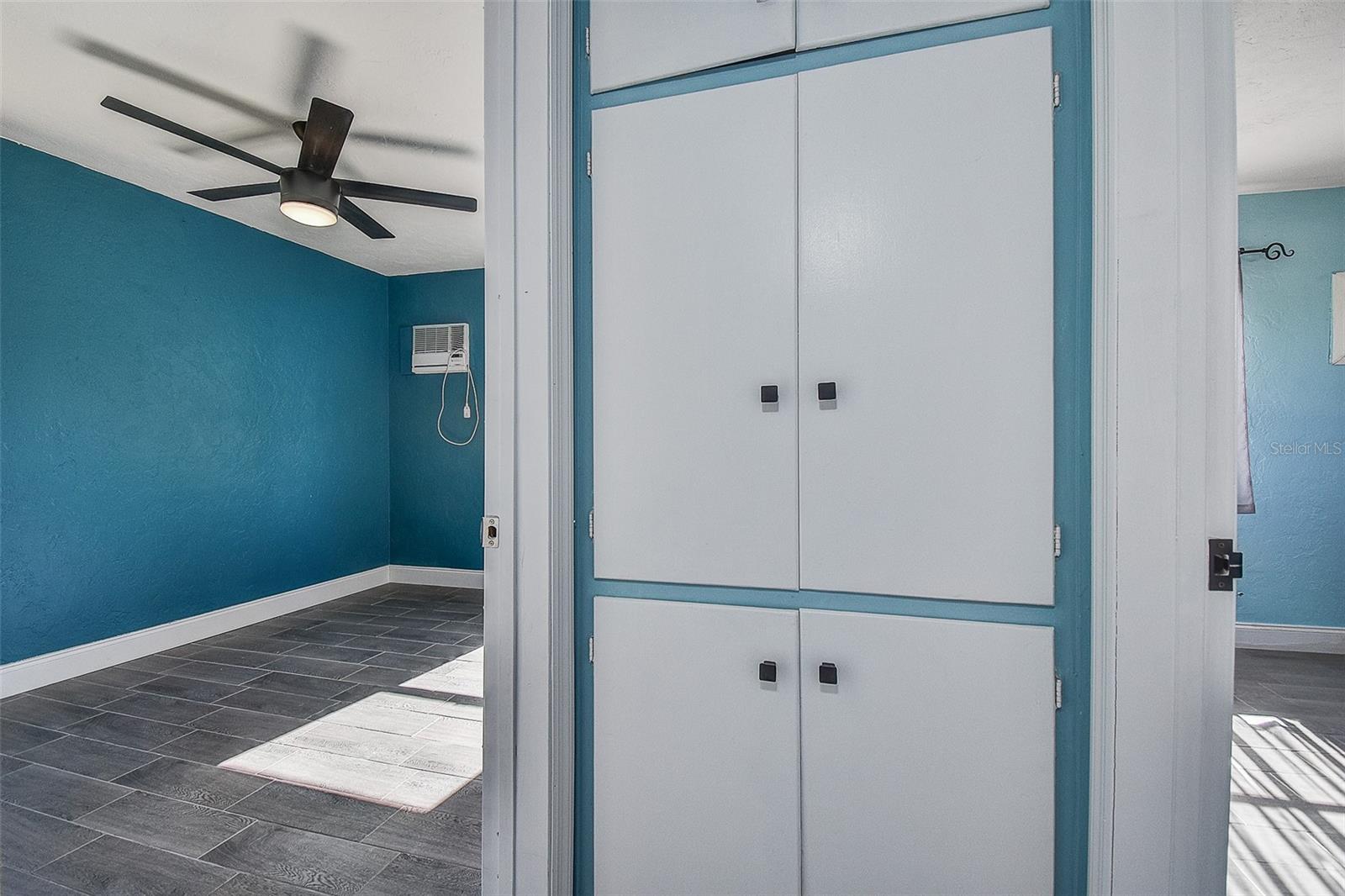 MEADOW LAWN 5TH ADD - Residential