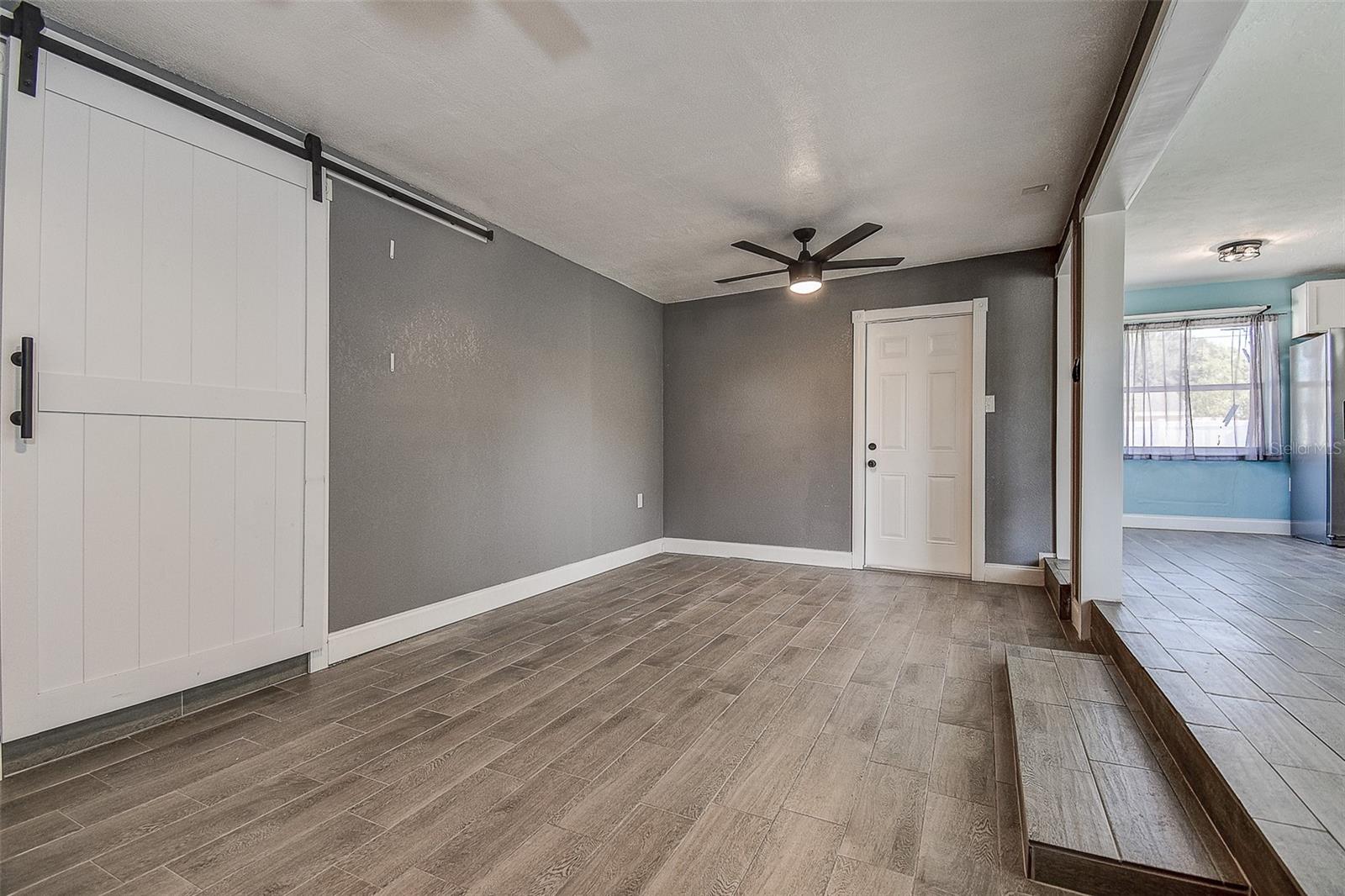 MEADOW LAWN 5TH ADD - Residential