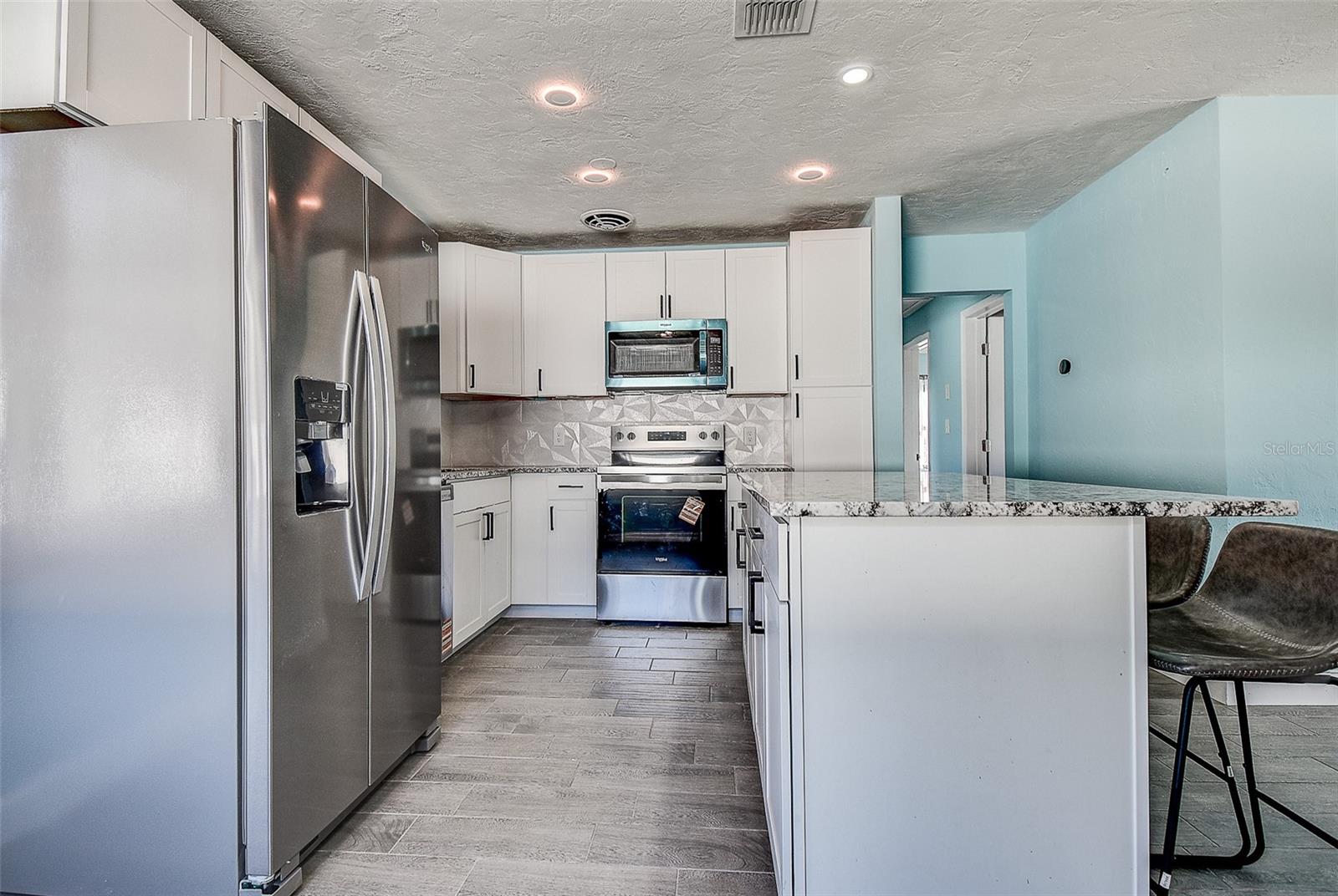 MEADOW LAWN 5TH ADD - Residential