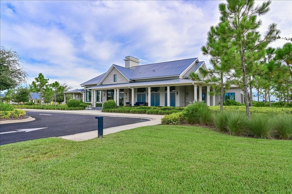 LAKEHOUSE COVE AT WATERSIDE - Residential