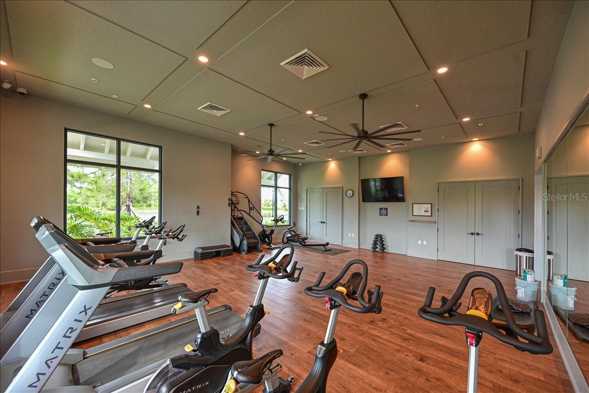 LAKEHOUSE COVE AT WATERSIDE - Residential