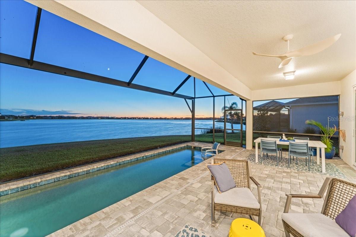 LAKEHOUSE COVE AT WATERSIDE - Residential