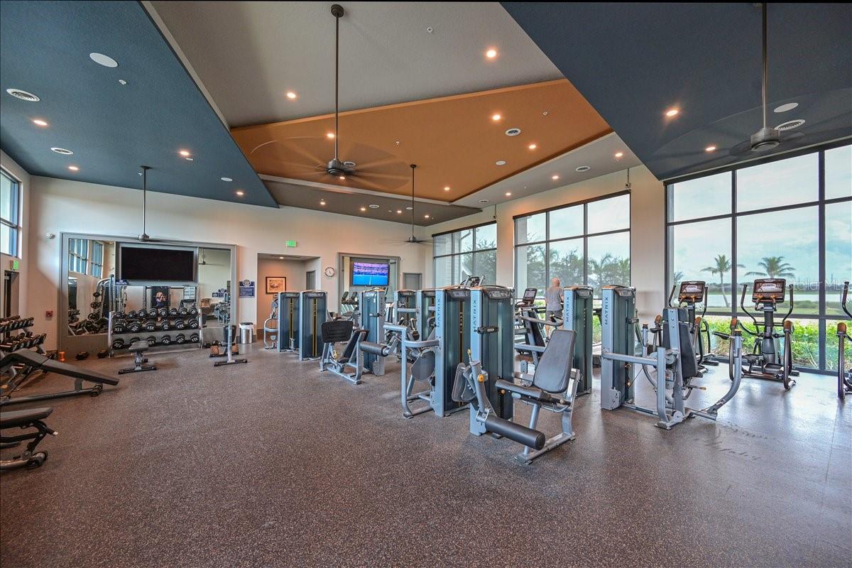 LAKEHOUSE COVE AT WATERSIDE - Residential