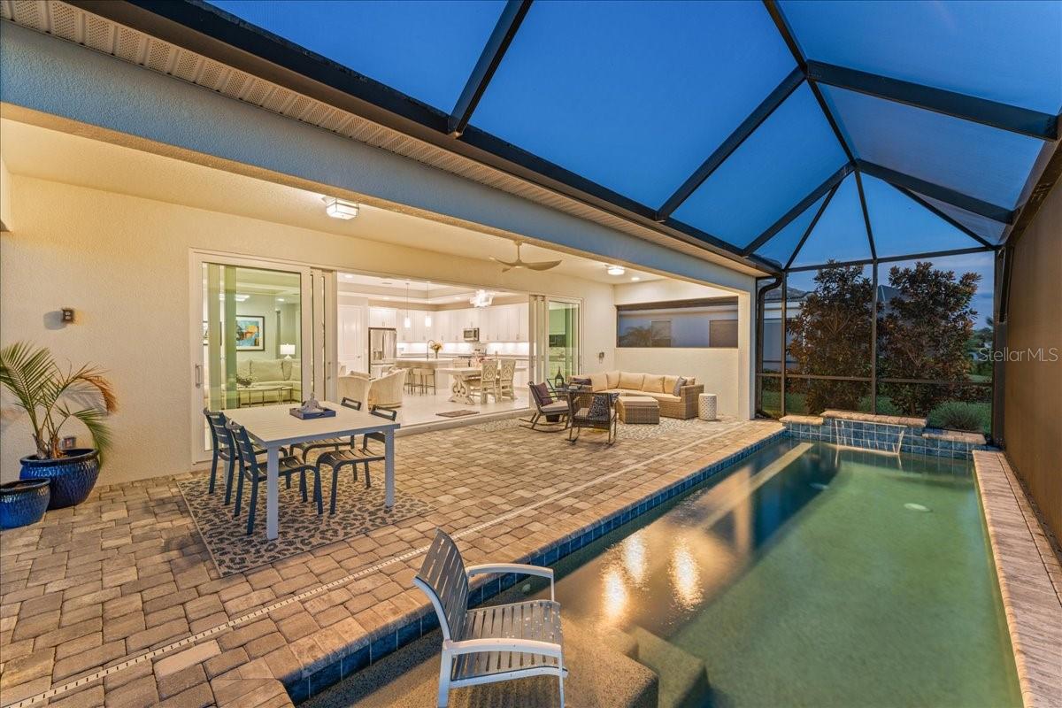 LAKEHOUSE COVE AT WATERSIDE - Residential