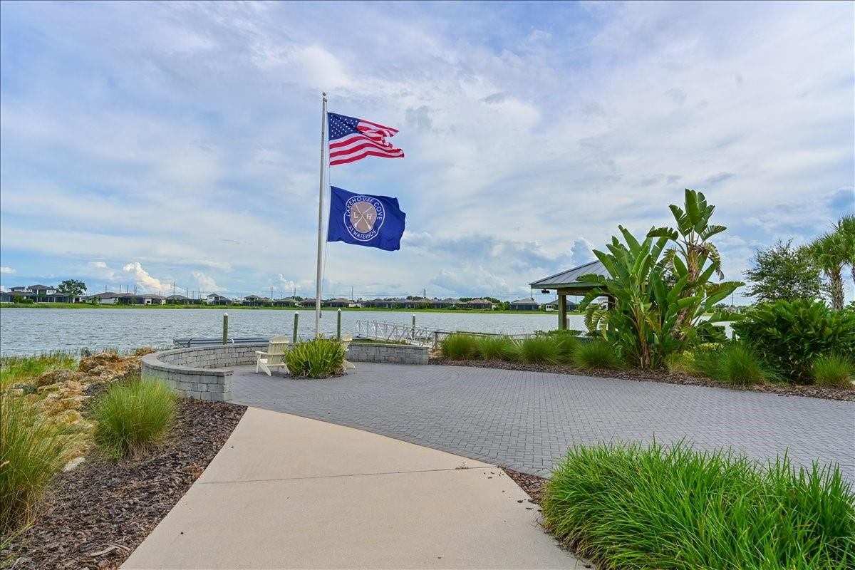 LAKEHOUSE COVE AT WATERSIDE - Residential