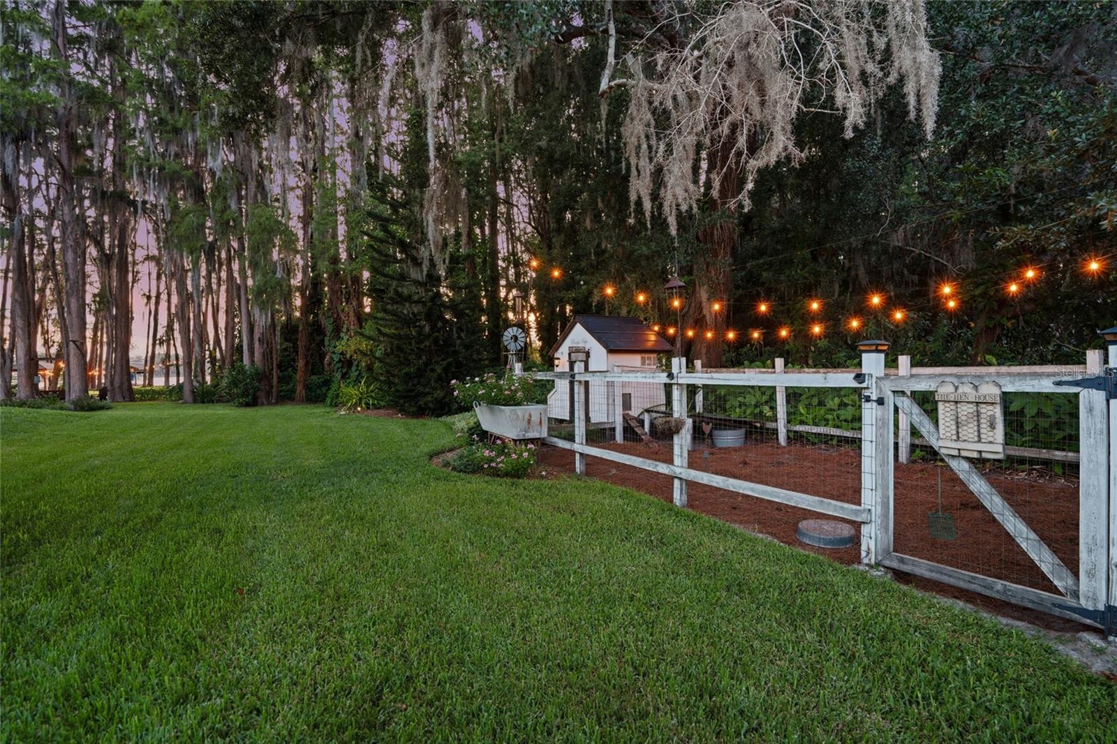 16622 Lakeshore Rd, Tampa, FL, 33624, USA, 3 Bedrooms Bedrooms, ,3 BathroomsBathrooms,Residential,Contingent,16622 Lakeshore Rd,TB8520081