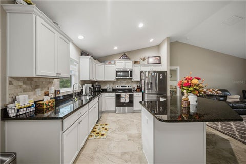 Tiny photo for 12888 SW 98th Street, Dunnellon, FL 34432 (MLS # OM733233)
