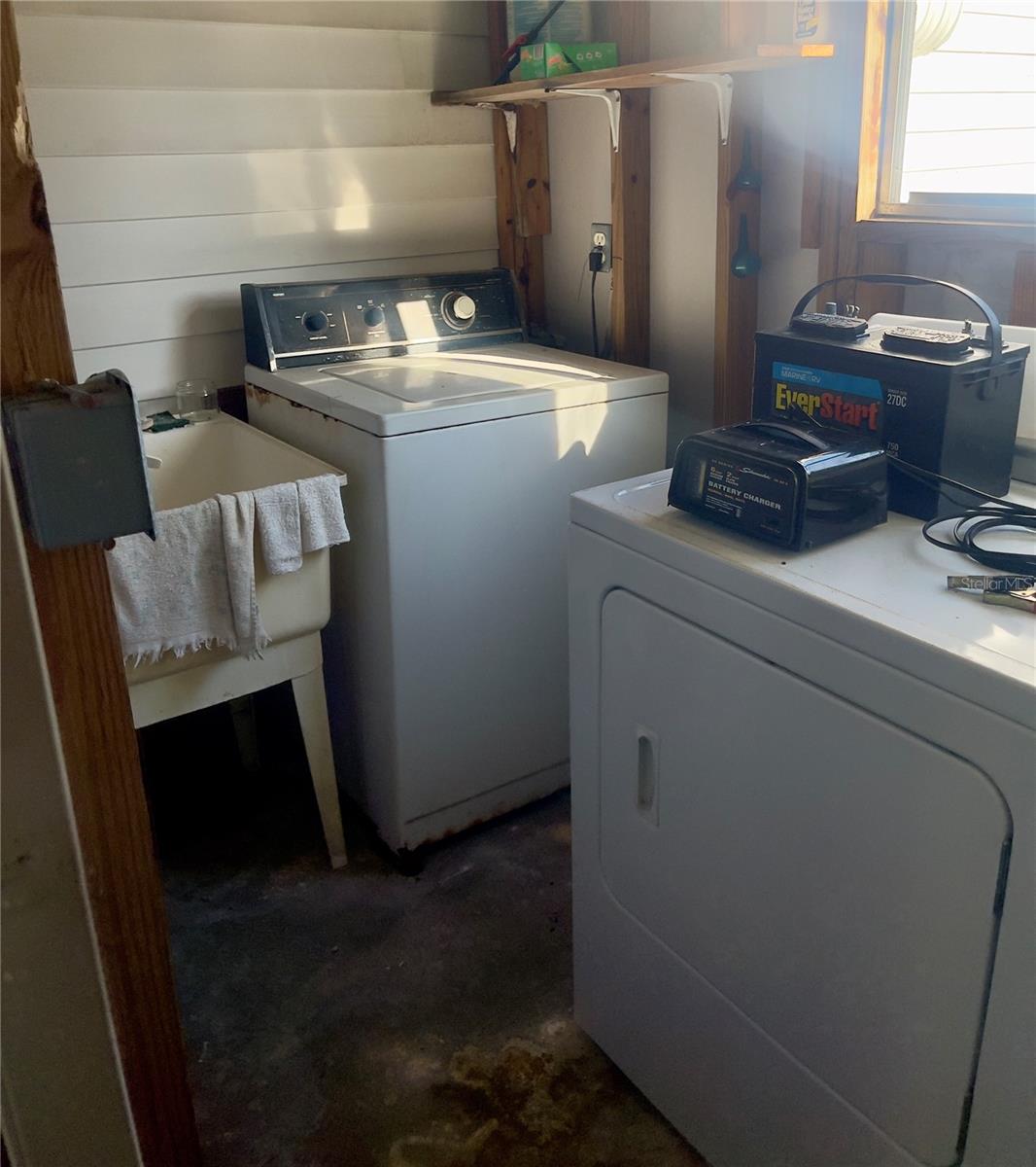 LEISURE LAKE MOBILE HOME PARK CO-OP - Residential