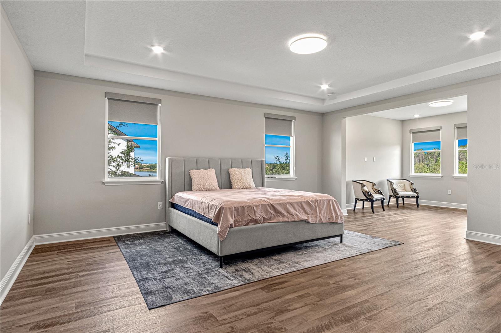 SAND LAKE SOUND - Residential