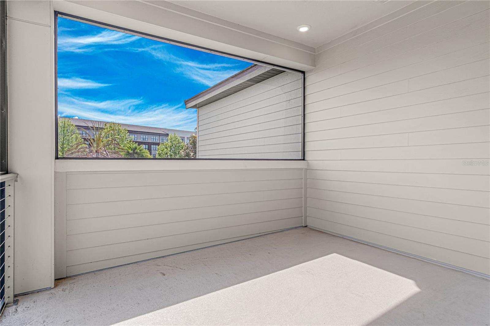 SAND LAKE SOUND - Residential