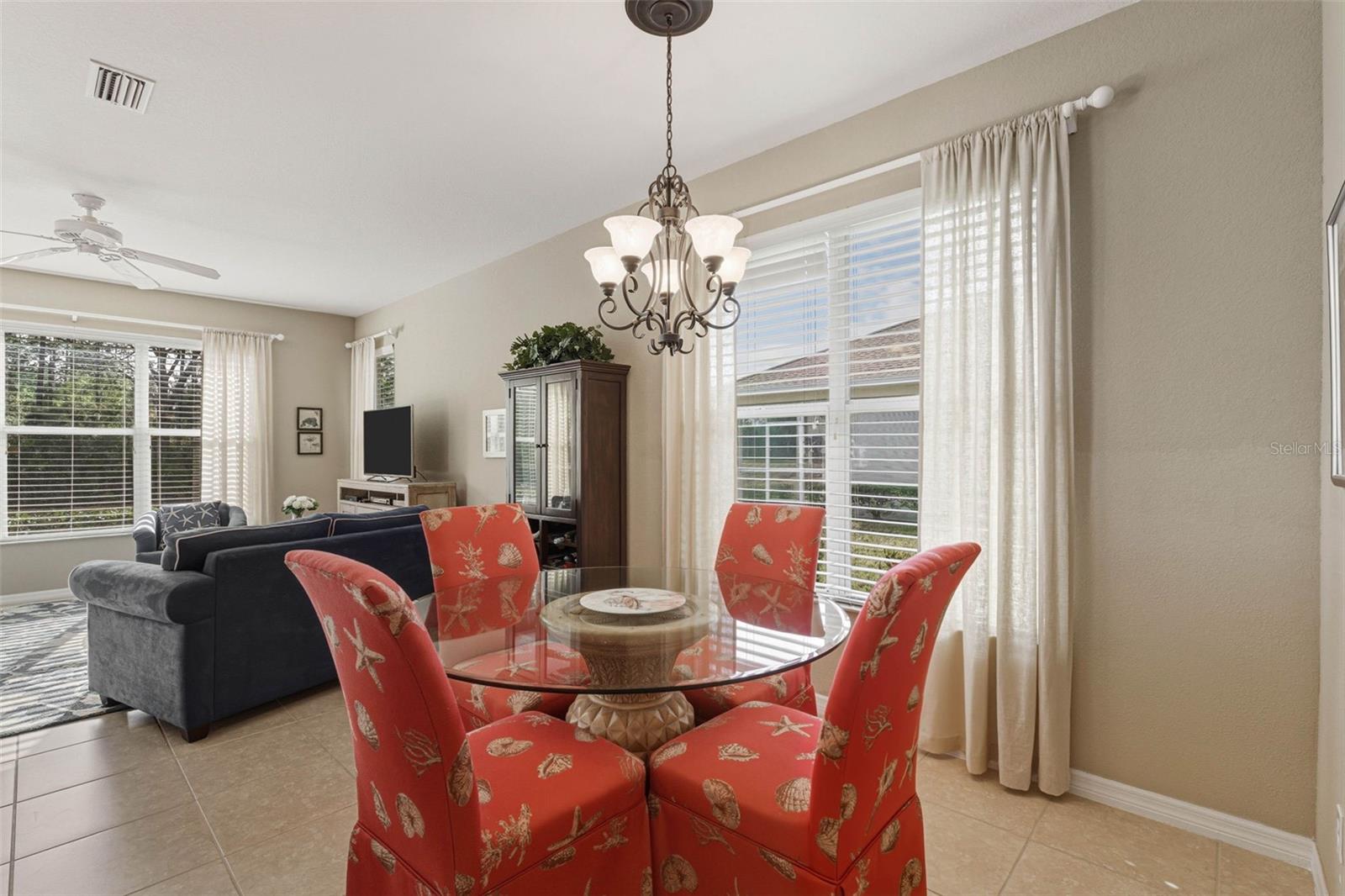 LAKESIDE PLANTATION - Residential