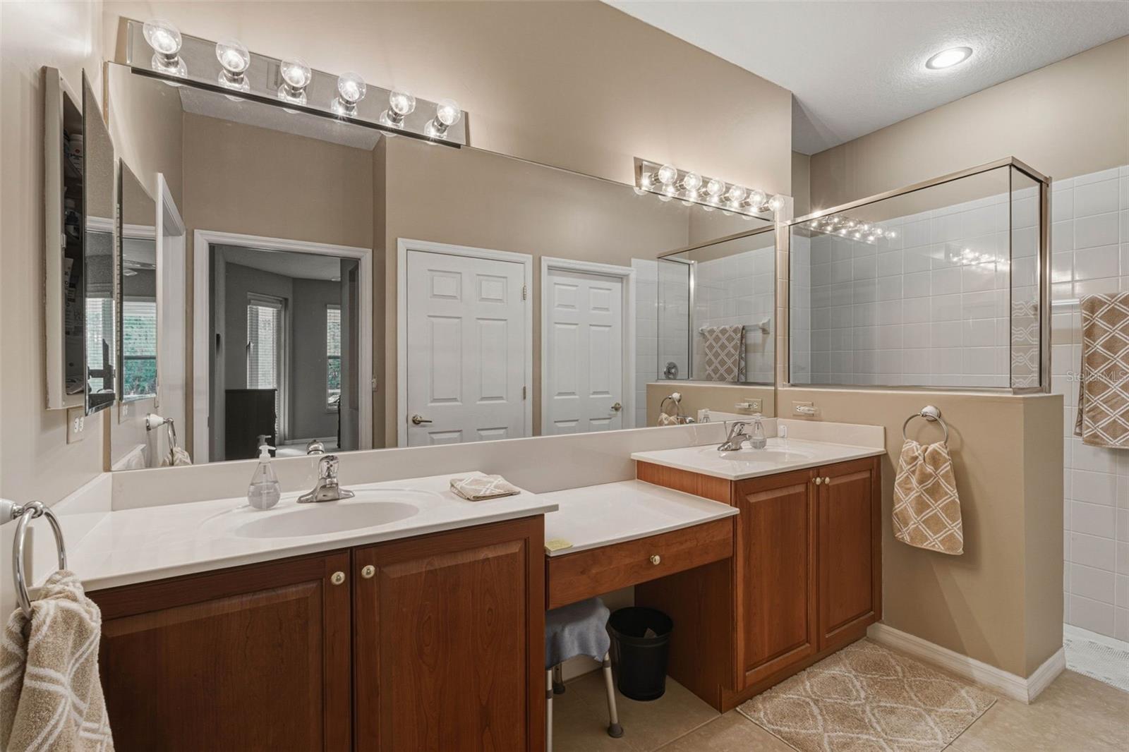 LAKESIDE PLANTATION - Residential