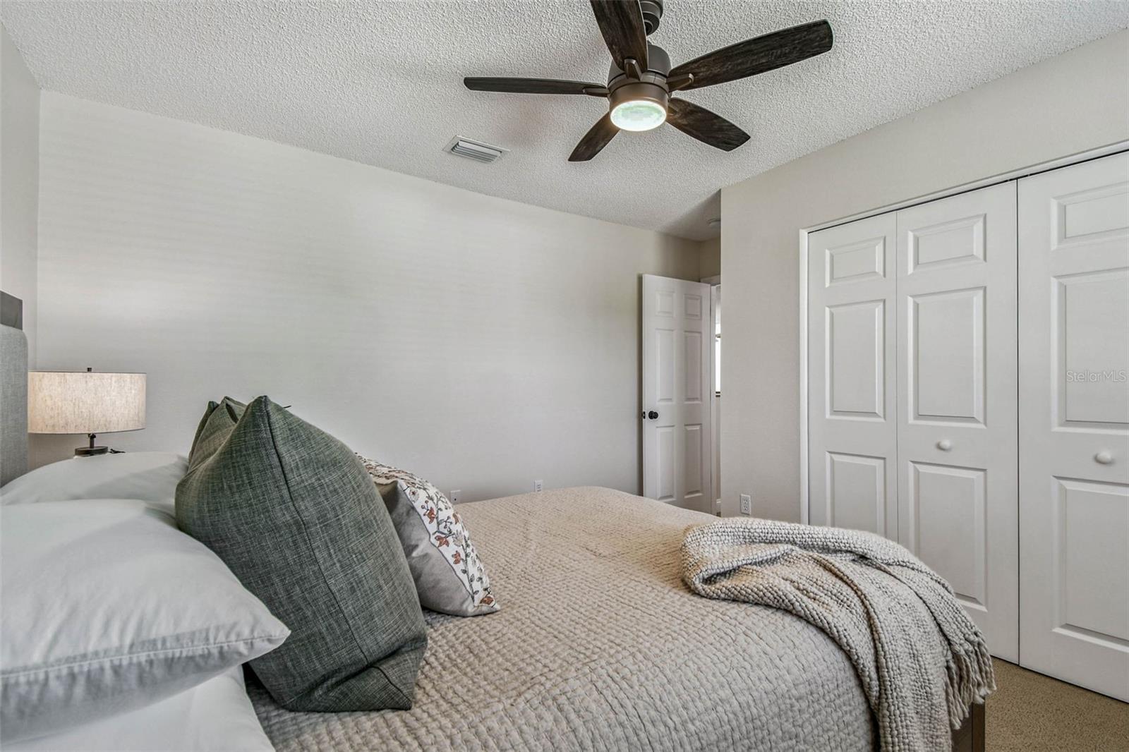 EASTLAKE OAKS PH 2 - Residential