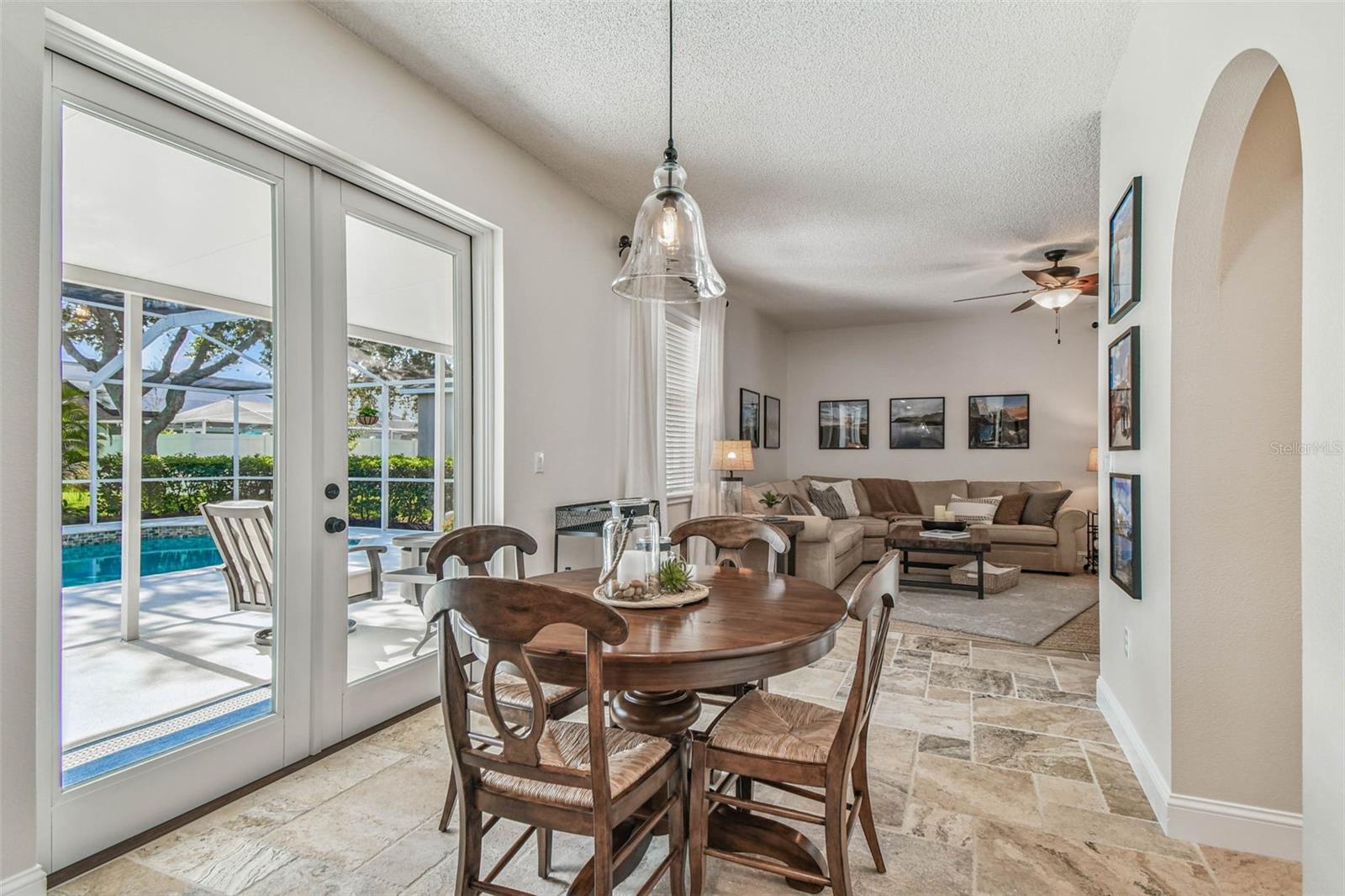 EASTLAKE OAKS PH 2 - Residential