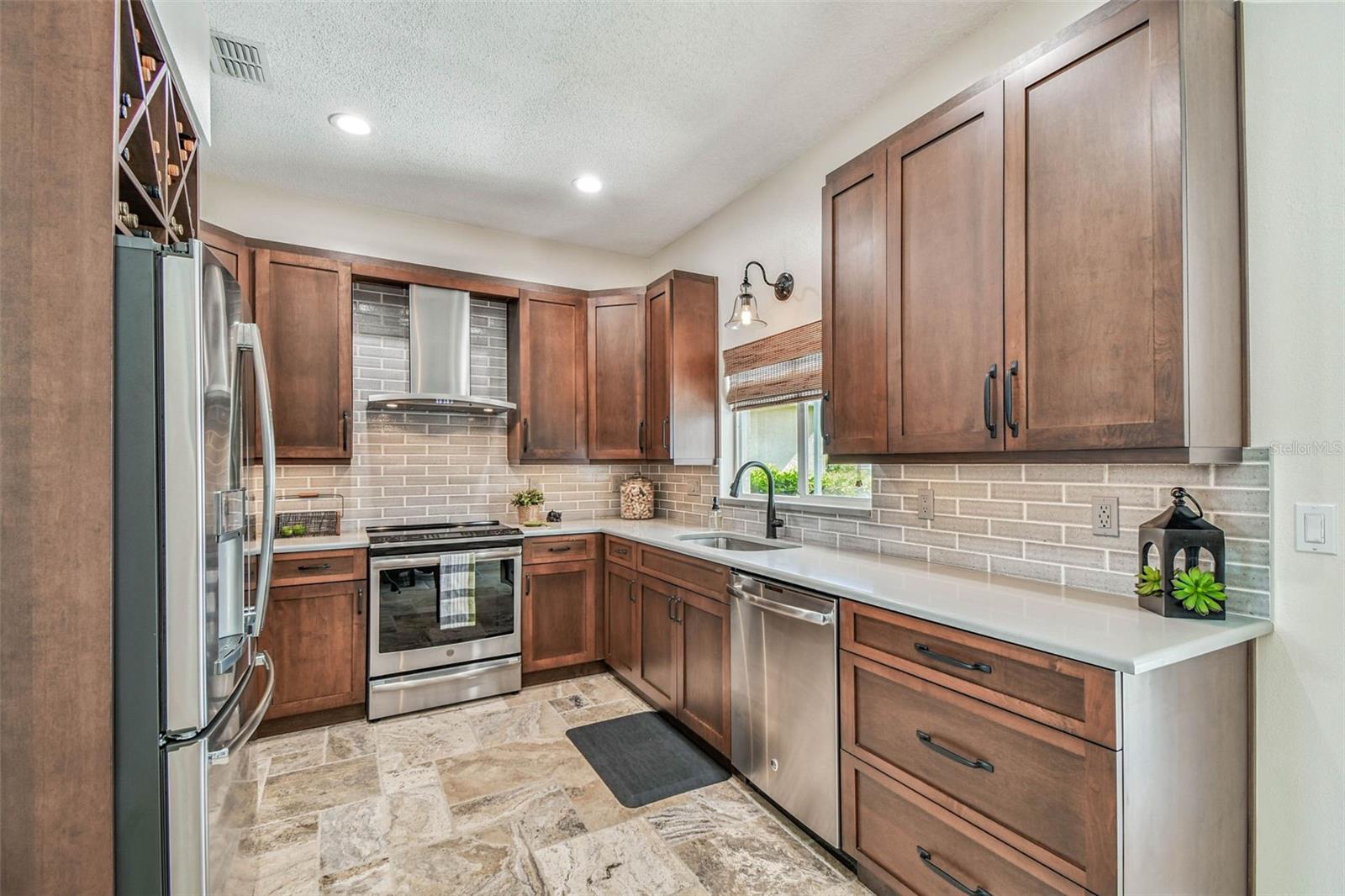 EASTLAKE OAKS PH 2 - Residential