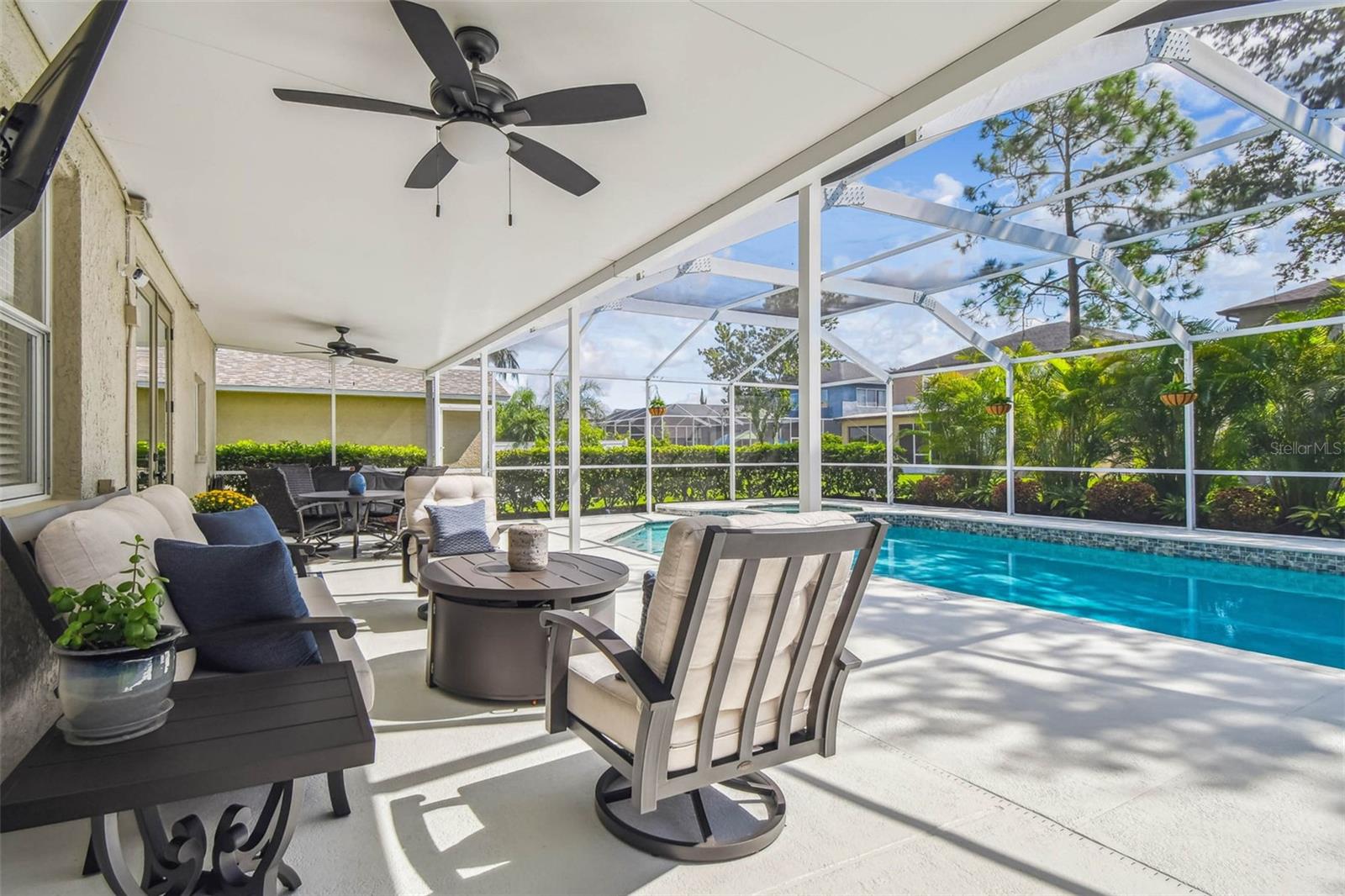 EASTLAKE OAKS PH 2 - Residential