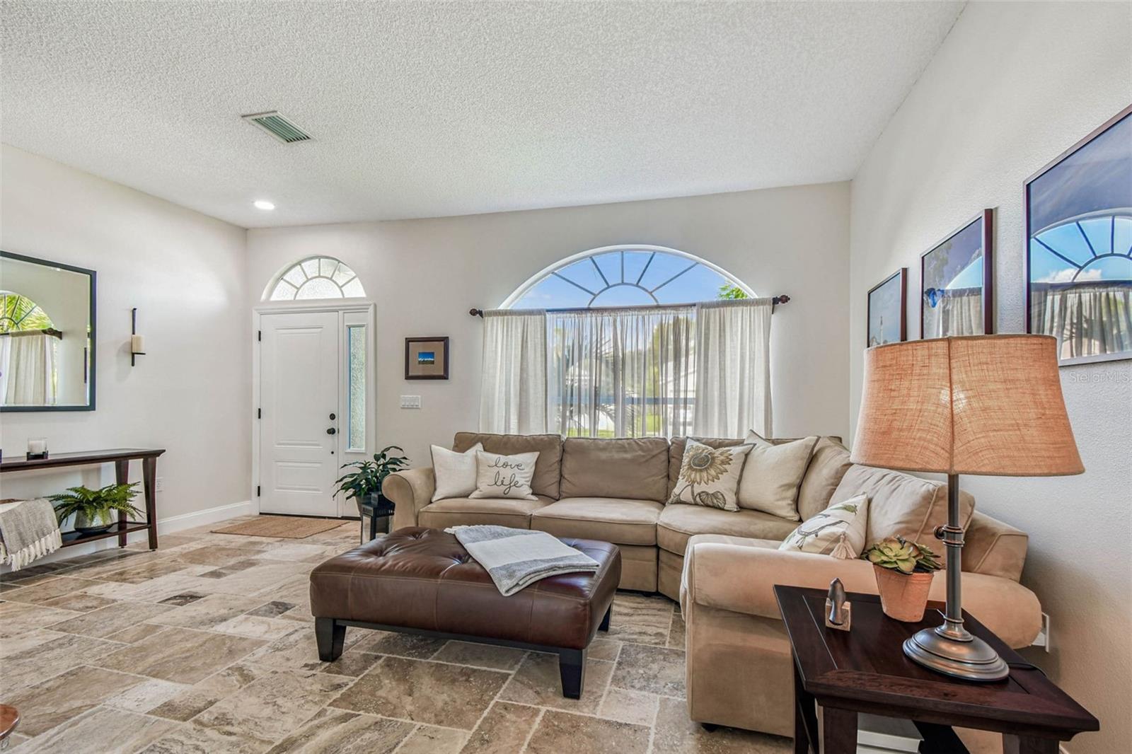 EASTLAKE OAKS PH 2 - Residential