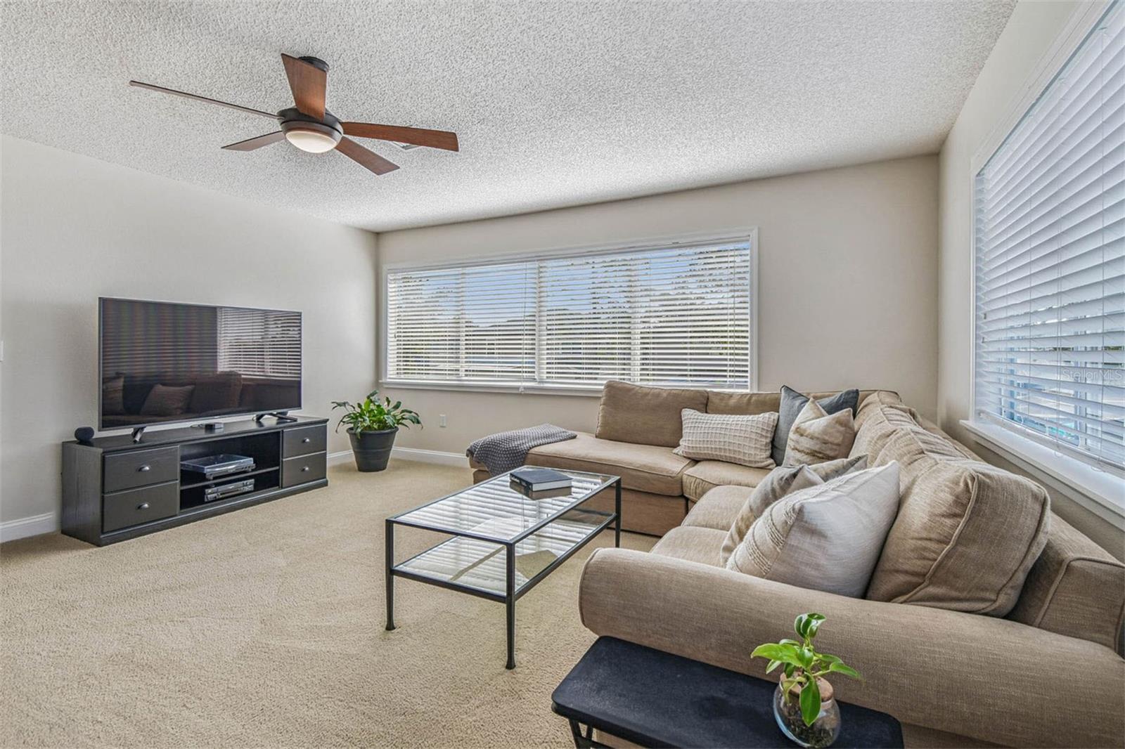 EASTLAKE OAKS PH 2 - Residential
