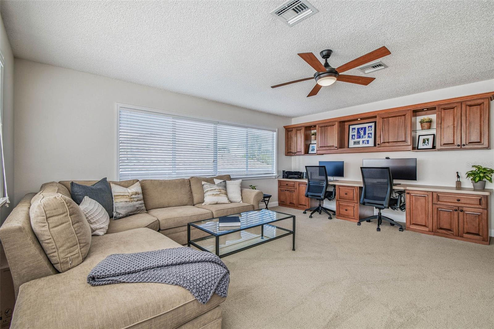 EASTLAKE OAKS PH 2 - Residential