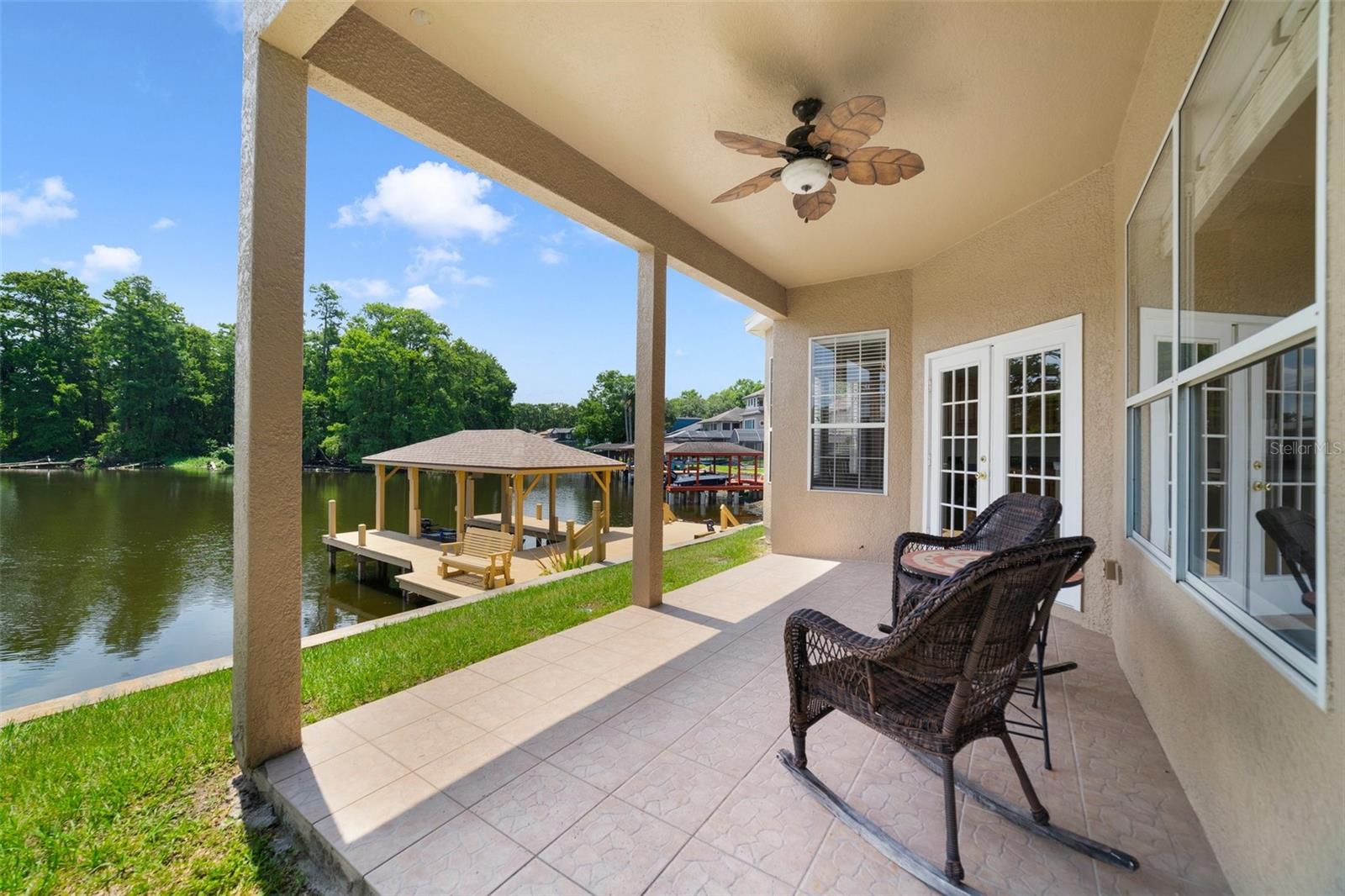 1425 RIVIERA DRIVE