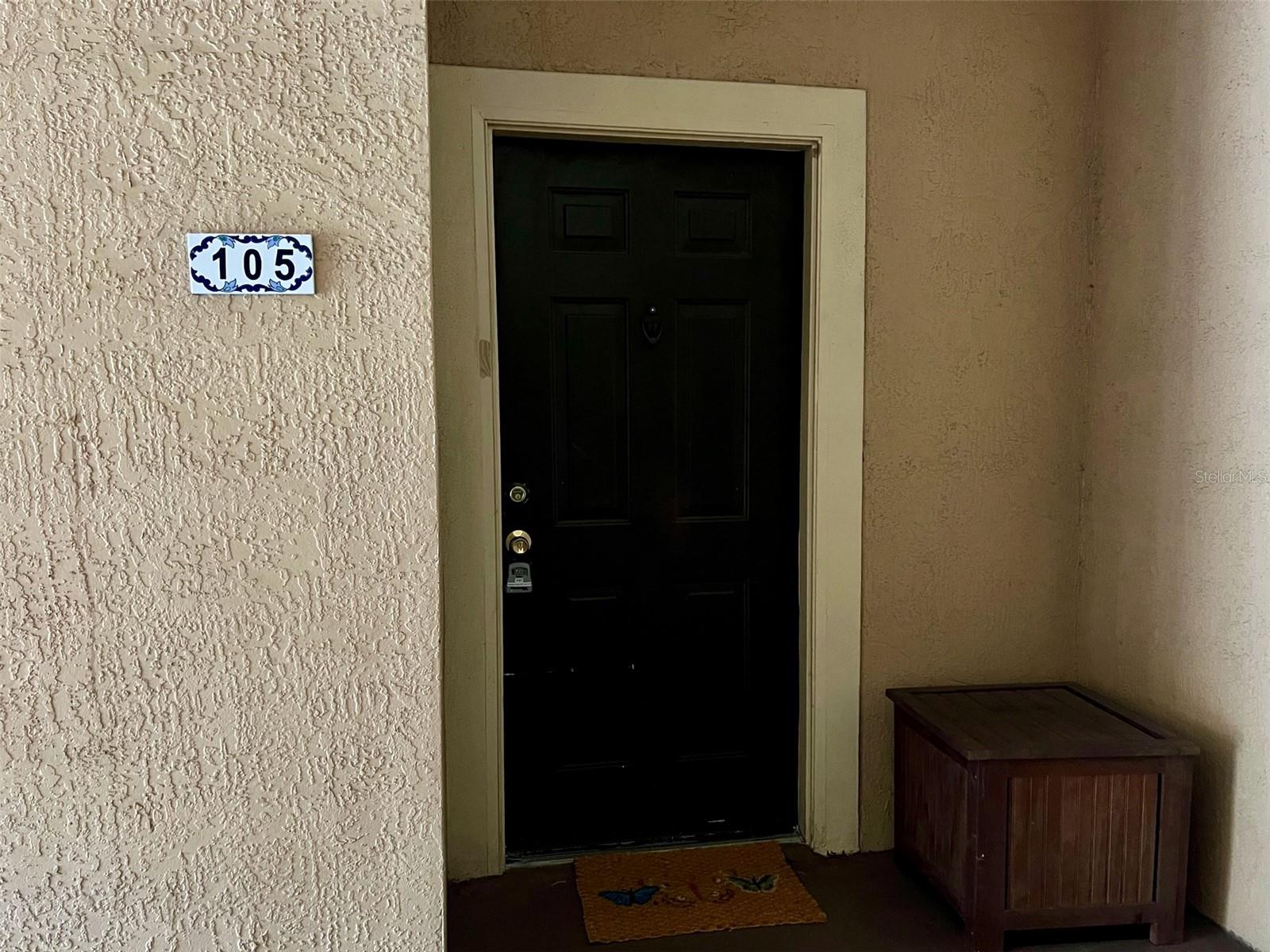 5566 METROWEST BOULEVARD 2-105