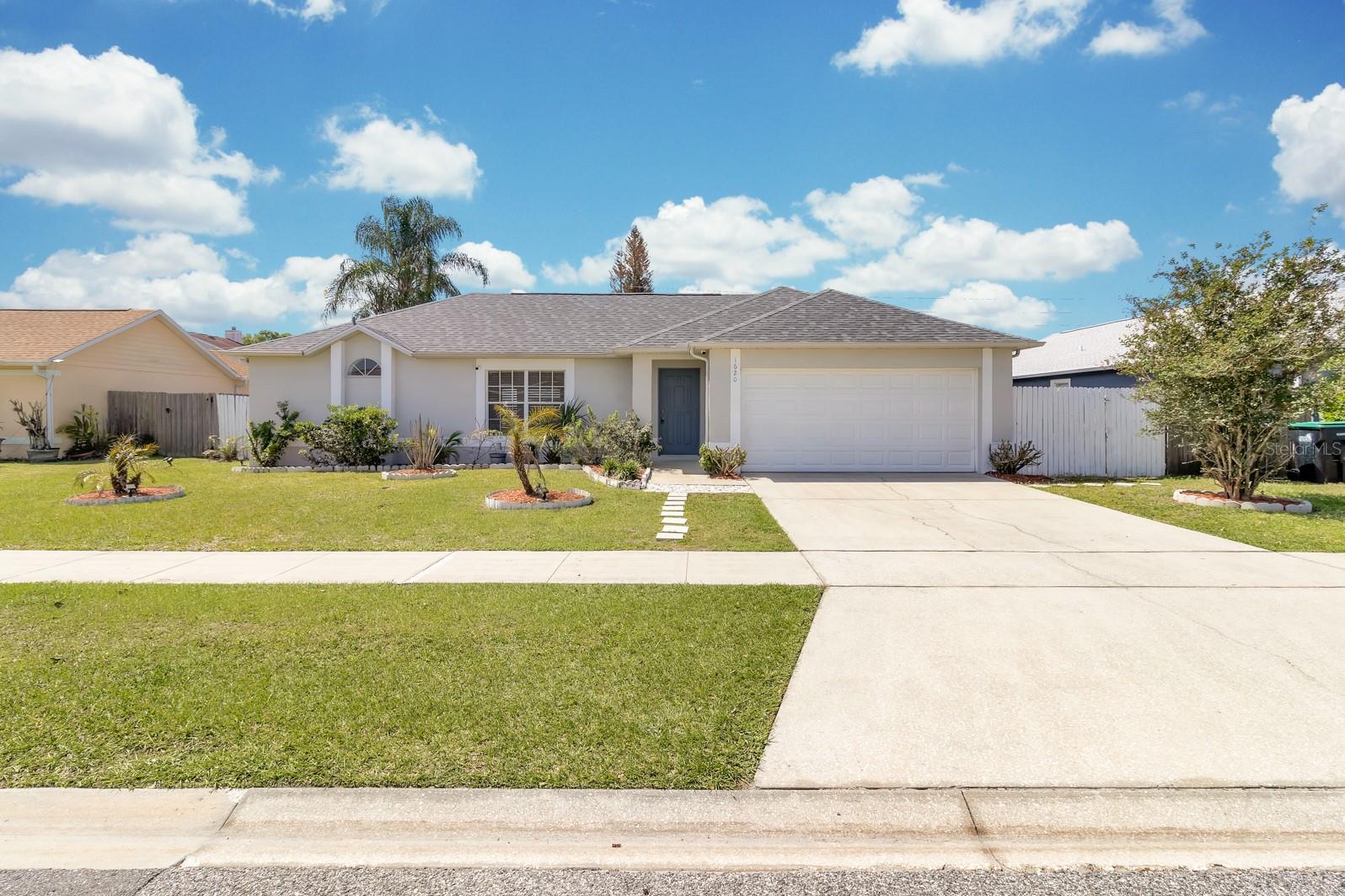 1620 GOLDEN POPPY COURT