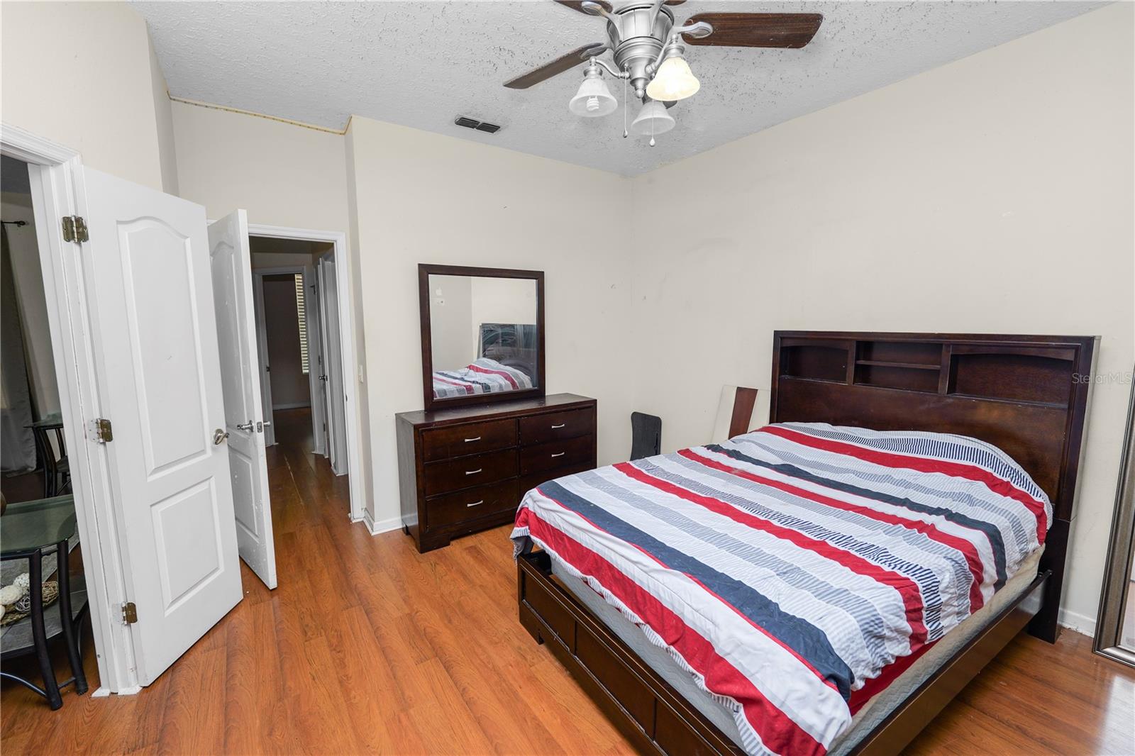 HIDDEN LAKE ESTATES - Residential