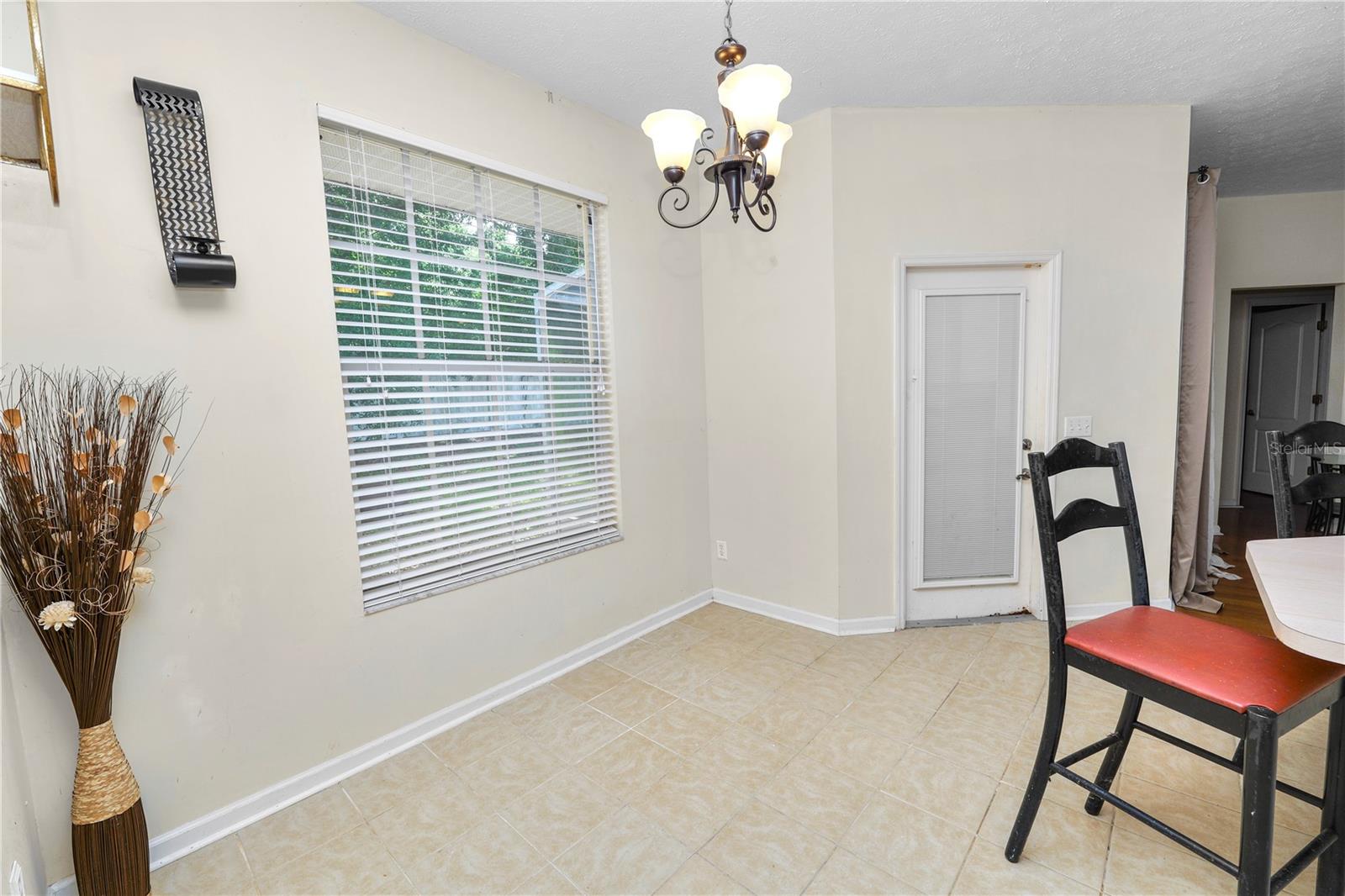 HIDDEN LAKE ESTATES - Residential