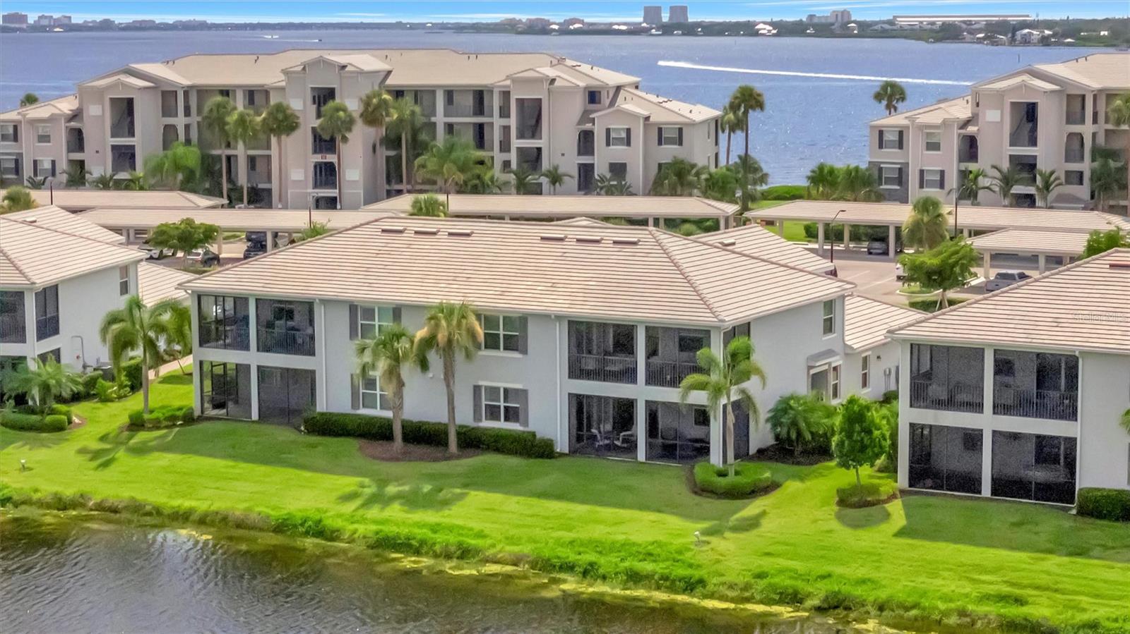 947 TIDEWATER SHORES LOOP
