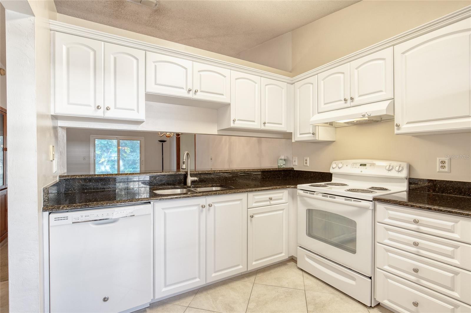 GATEWOOD UNIT 03 - Residential