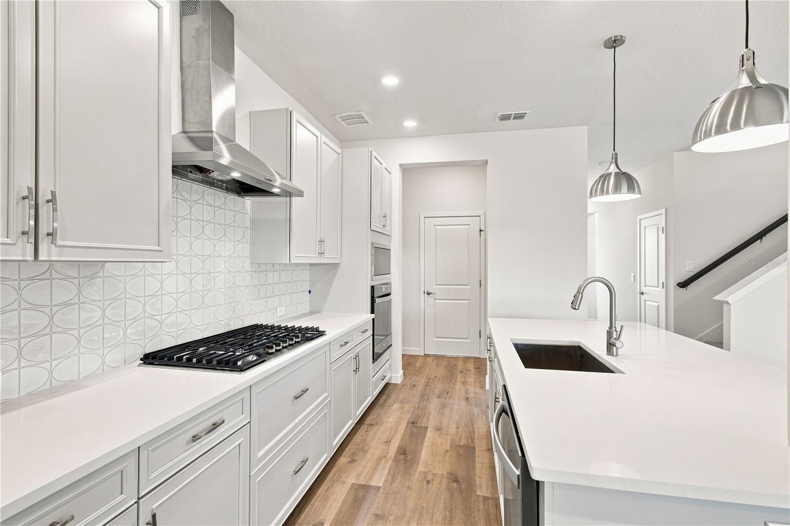 5166 CREEK SAND DRIVE