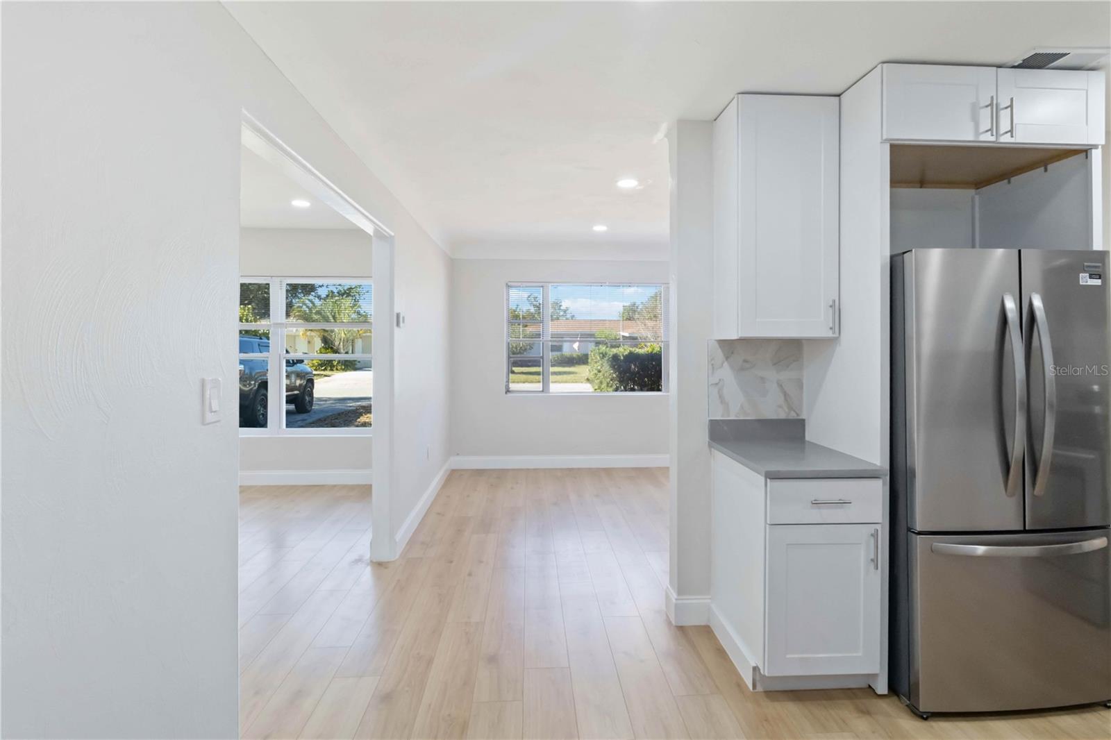 KENNETH CITY - Residential