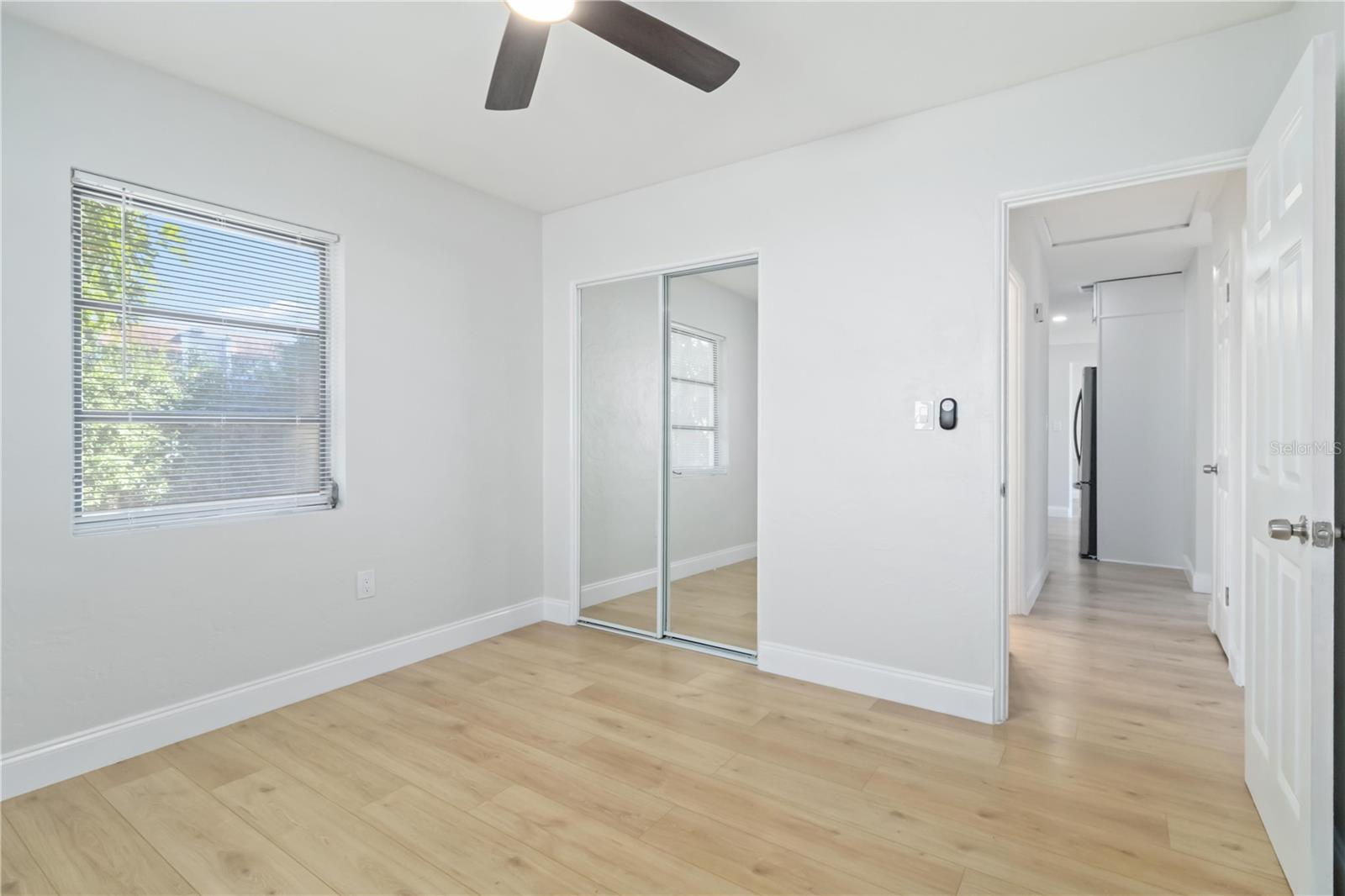 KENNETH CITY - Residential