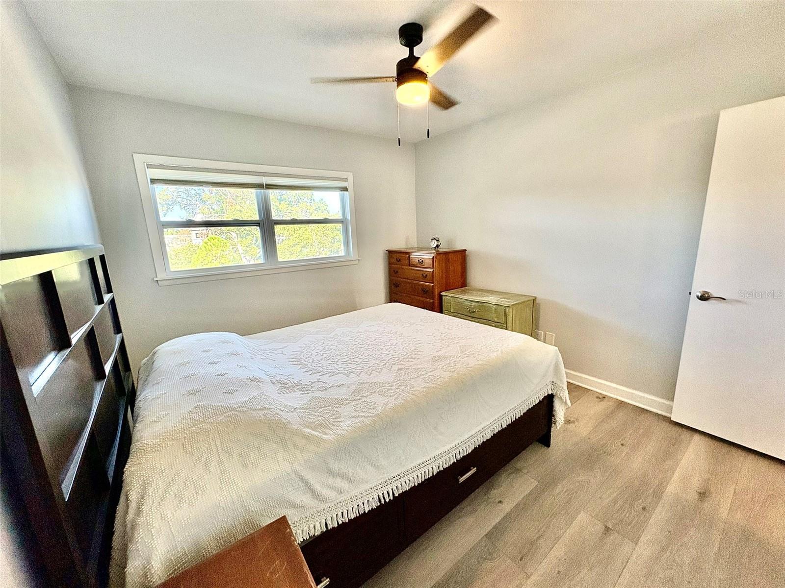 ON TOP OF THE WORLD - Residential