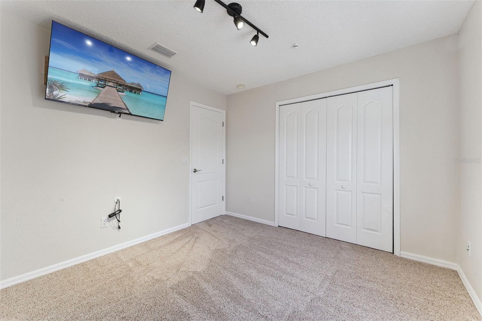 STONEYBROOK - Residential