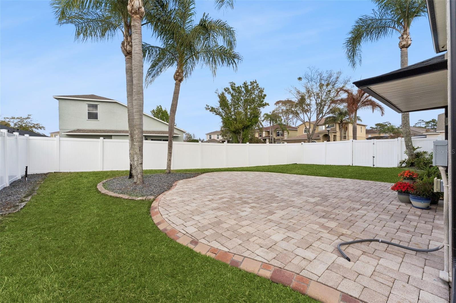 STONEYBROOK - Residential