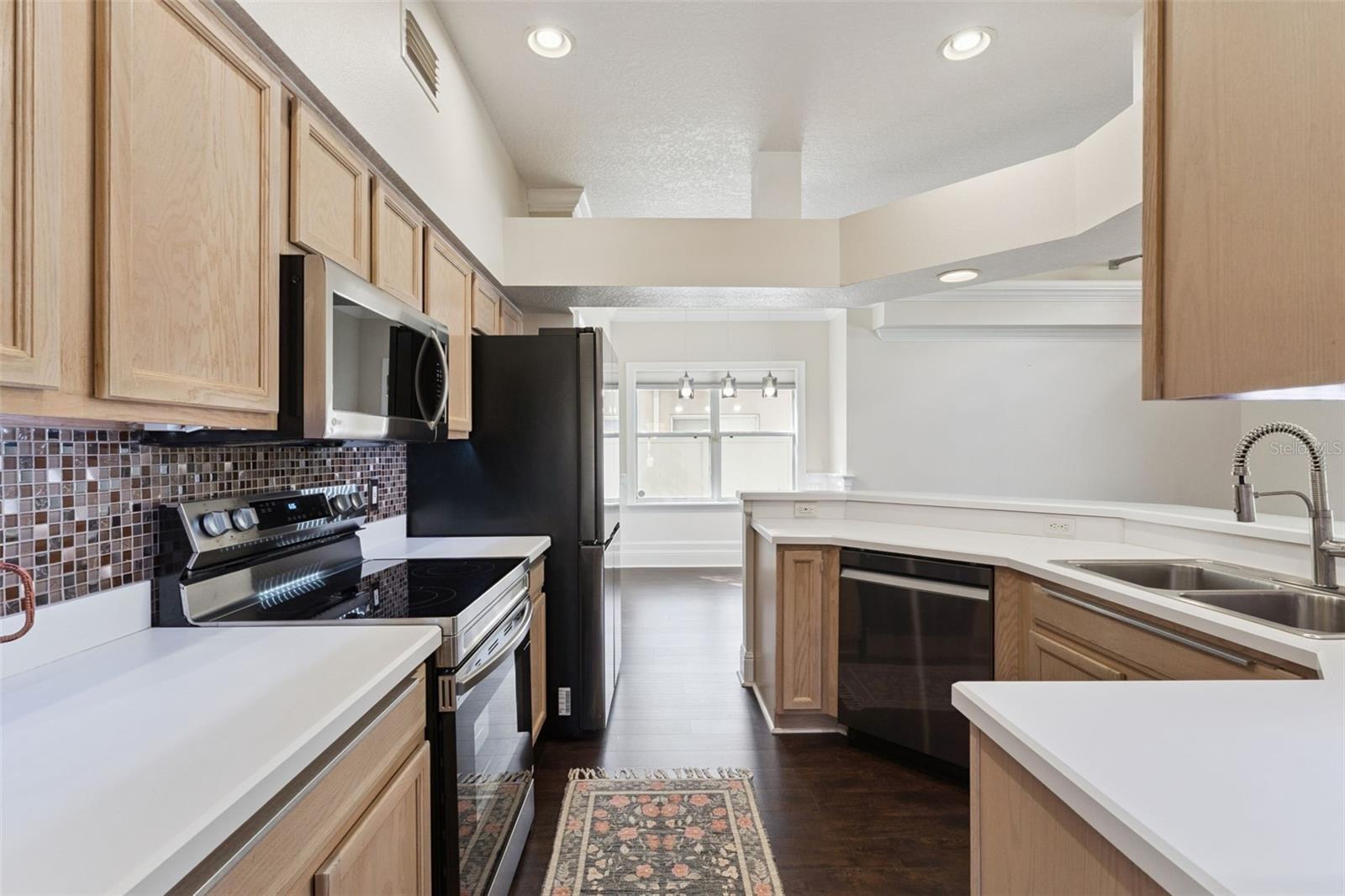 STONEYBROOK - Residential