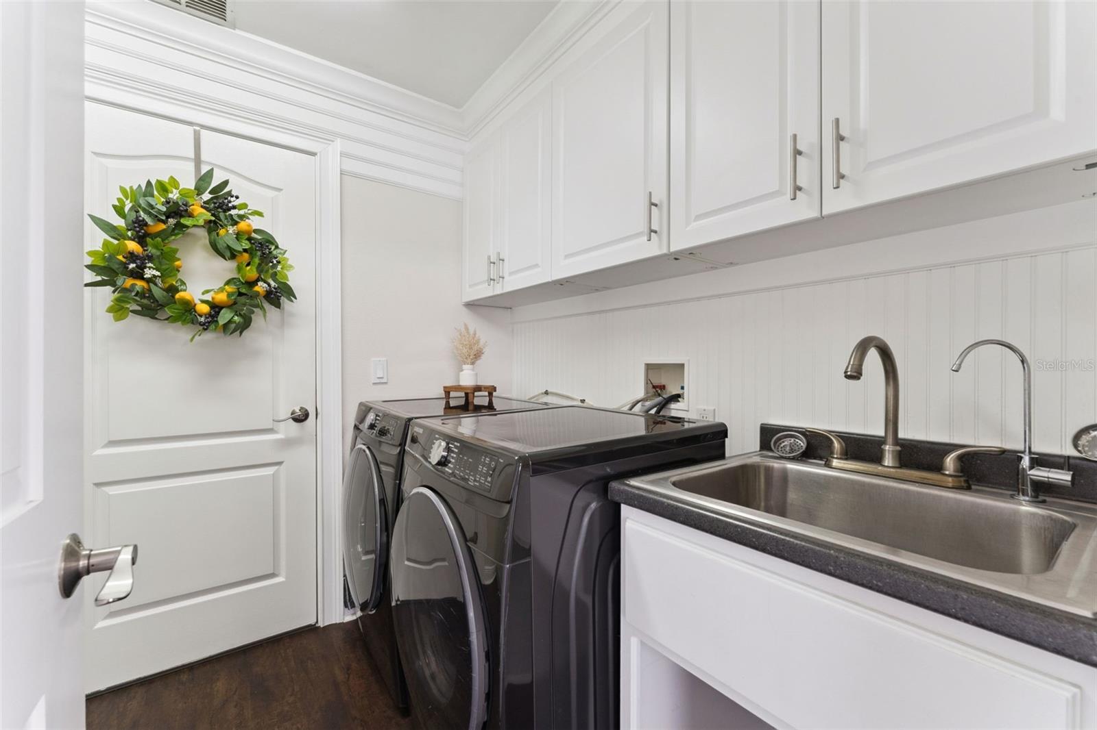 STONEYBROOK - Residential