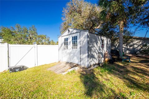 A home in PORT CHARLOTTE