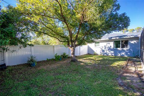 A home in PORT CHARLOTTE