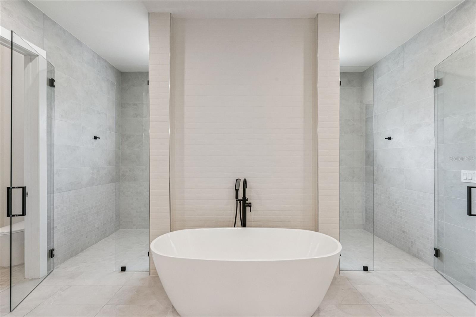 BELLA COLLINA SUB - Residential