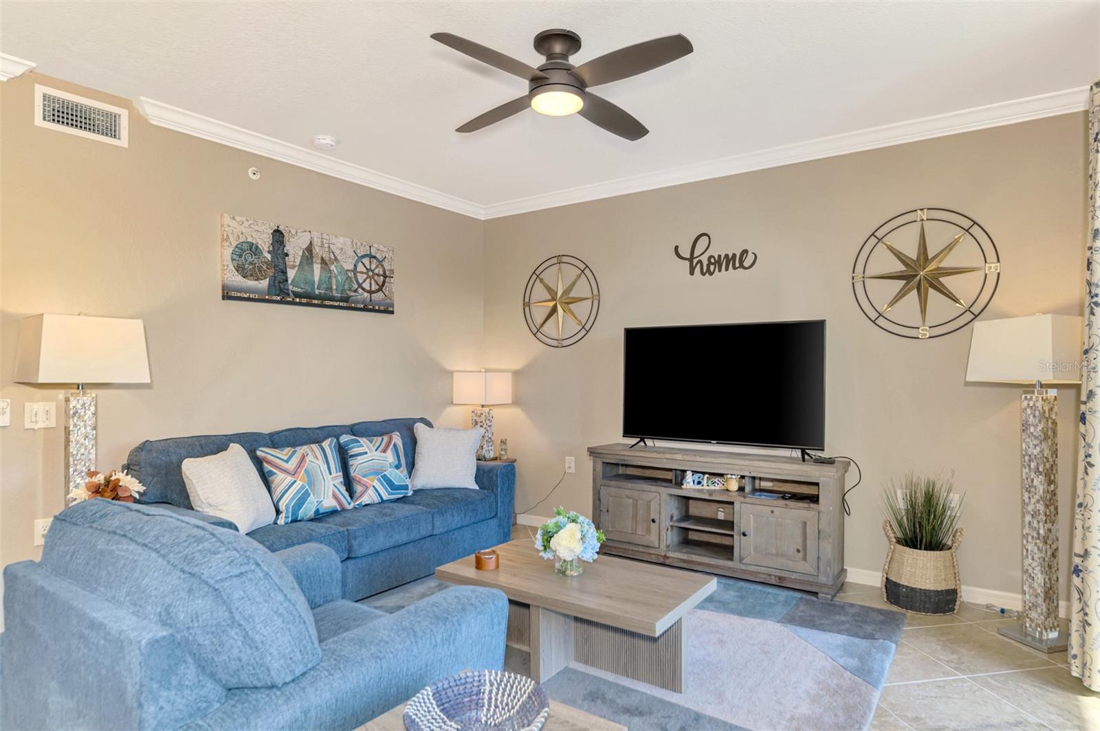 LAKEWOOD NATIONAL - Residential Lease