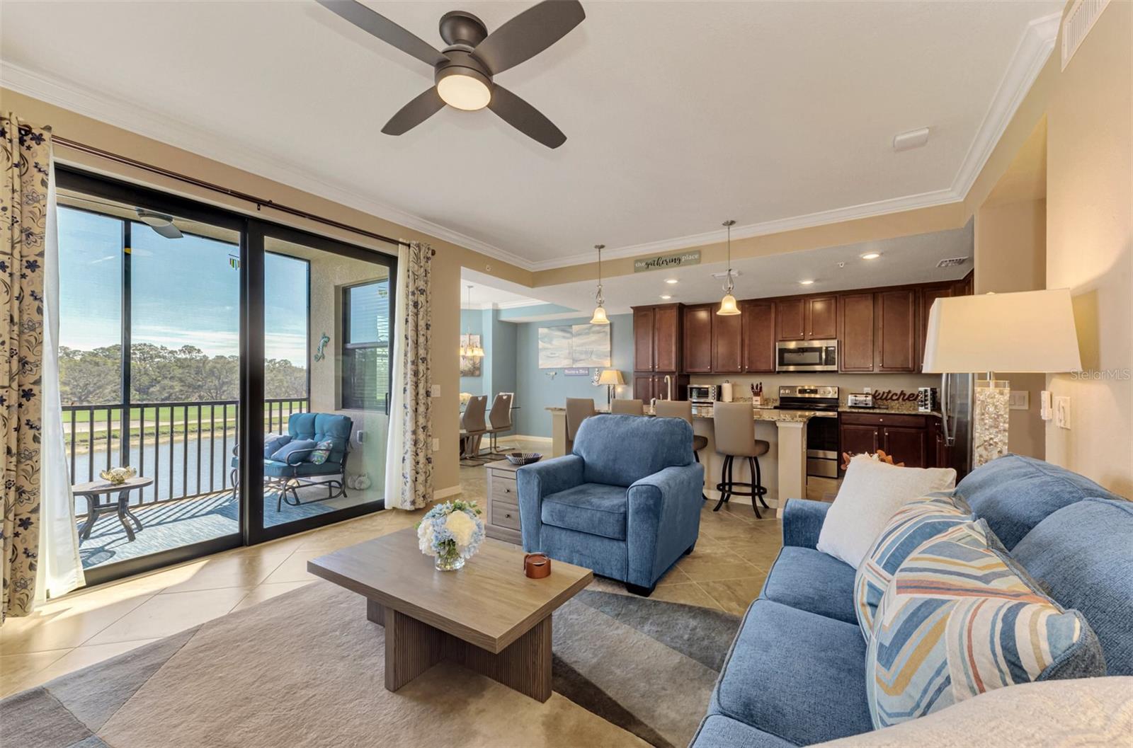 LAKEWOOD NATIONAL - Residential Lease