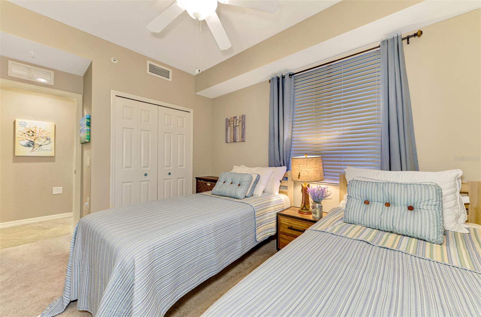 LAKEWOOD NATIONAL - Residential Lease